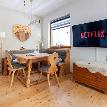 Bergkristall Ruhe Und Aussicht Auf 1100m Sankt Lorenzen ob Murau